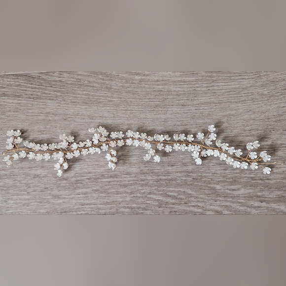 Bridal Hair Vine Babys Breath Headpiece Accessory Handmade NWOT! - Picture 5 of 7